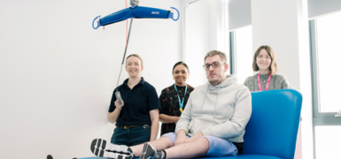 Neuromuscular Couch Hoist Lof WEB
